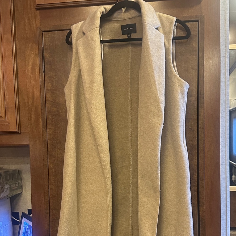 Love Tree Tan Open-Front Vest